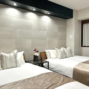 Fraise Nipponbashi -vacation Rental- 아파트 오사카